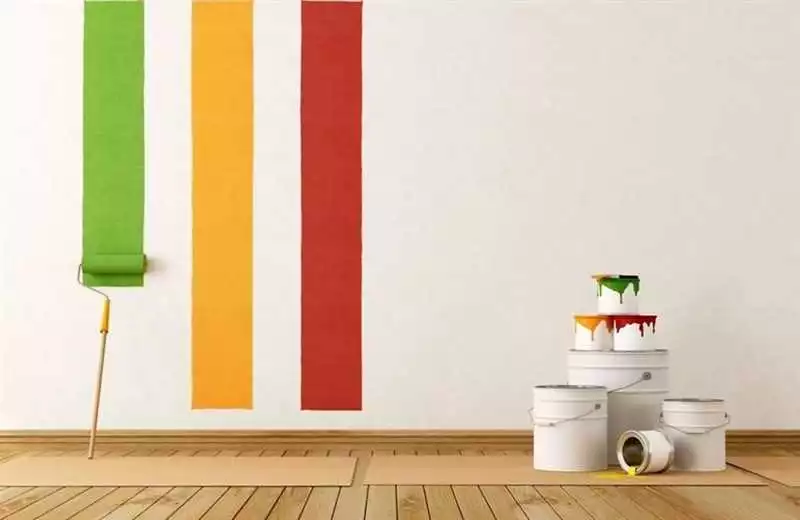 Как правильно покрасить стены в таунхаусе